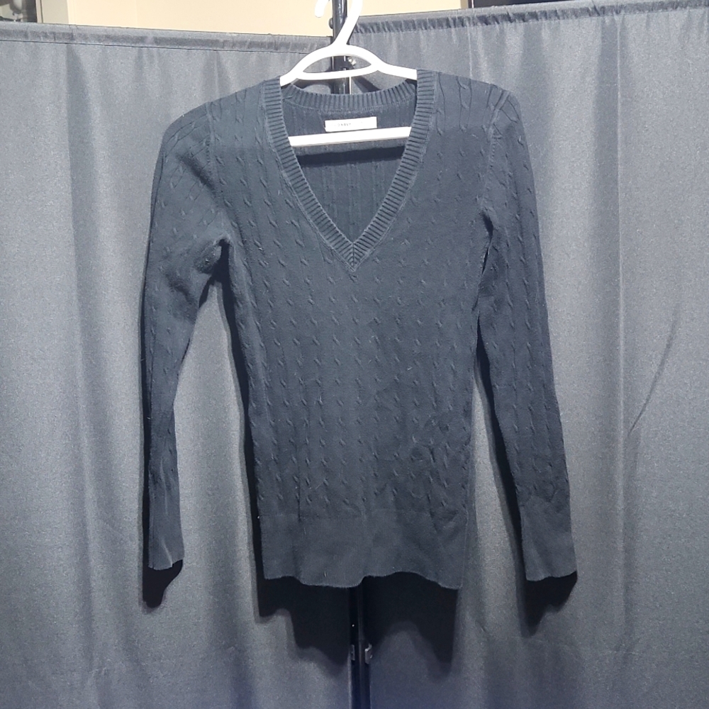 Black Old Navy sweater sixe xs
